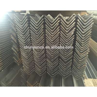 Black or galvanized angle steel q195 q235 a36 iron angle bar with best price